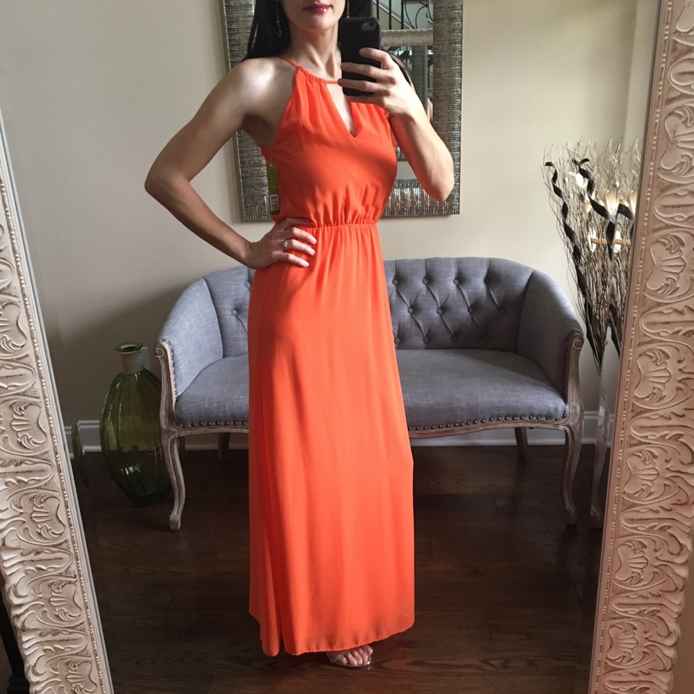 ✨NEW✨ Gianni Bini Maxi Dress